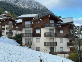 Charmant T2 pour 5 pers. avec terrasse, parking privé et proximité centre-village et navettes. - FR-1-676-120